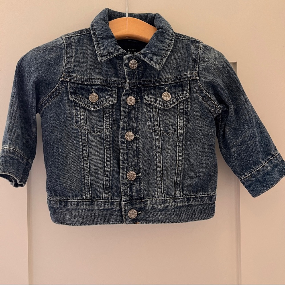 GAP Kids Baby Gap Blue Jean Jacket 6-12 months